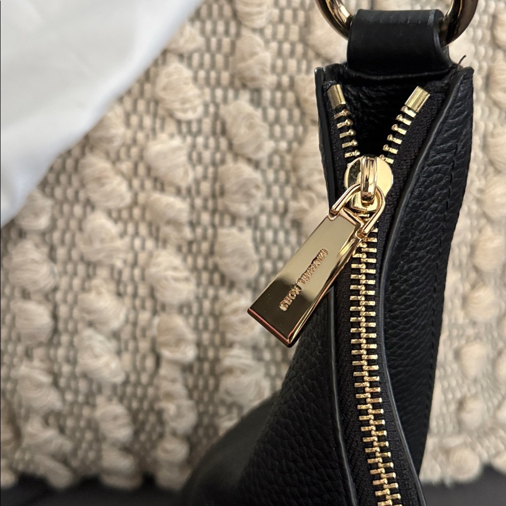Michael kors leathershoulder bag - Picture 5 of 8